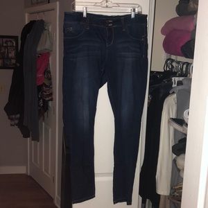 Super Skinny Jeans/Jeggings